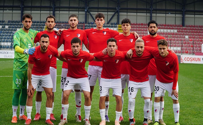 Düzce Cam Düzzcespor  Nedim Akbulut ile ilk maçına çıktı