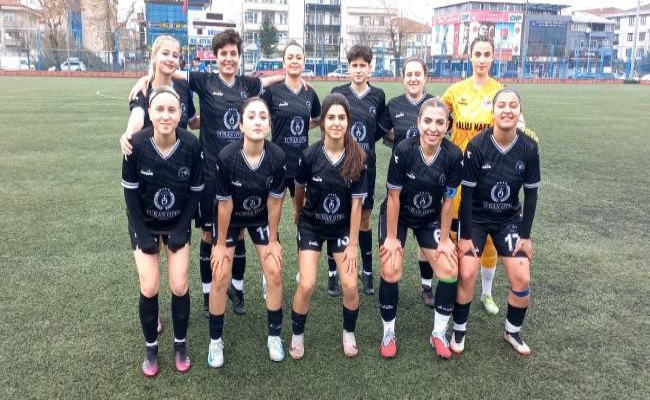 Düzce Kadın Futbol Takımı Karabük’ü 1-0 Mağlup Etti