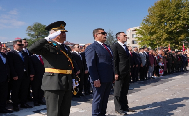 DÜZCE’DE 30 AĞUSTOS ZAFERİ COŞKU İÇİNDE KUTLANDI  