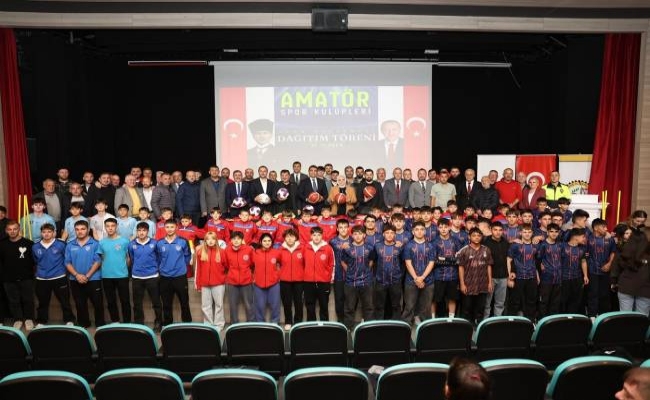 Düzceli amatör sporculara 1 milyon liralık malzeme desteği