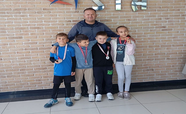 Düzceli Minik Raketlerden Sakarya’da Büyük Başarı