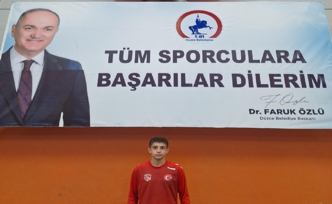 DÜZCELİ SPORCULAR TÜRKİYE ADINA MİNDERE ÇIKACAK DÜZCELİ SPORCULAR TÜRKİYE ADINA MİNDERE ÇIKACAK