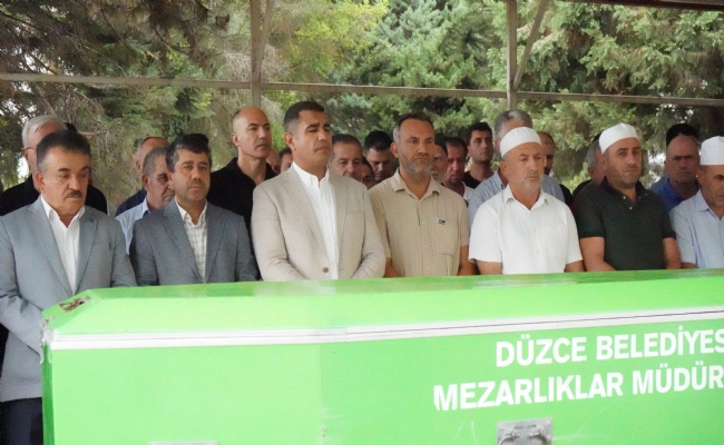  Gazeteci Tezcan SOLMAZ değerli büyüğü Fatma ÇİMEN hayata gözlerini yumdu