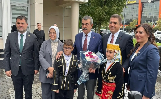 Milli Eğitim Bakanı Yusuf Tekin Düzce’de Milli Eğitim Bakanı Yusuf Tekin Düzce’de