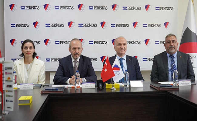 Pekintaş Düzcespor'un forma göğüs sponsoruna devam dedi