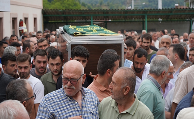  SPOR CAMİASININ ACI KAYBI: ABDULLAH KAVAS SON YOLCULUĞUNA UĞURLANDI
