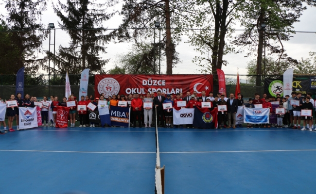 Tenis Türkiye Finalleri Düzce'de Başladı