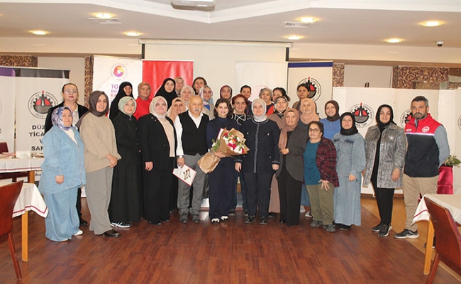 Tıbbi Aromatik Bitki Yetiştiriciliği Eğitimi Tamamlandı